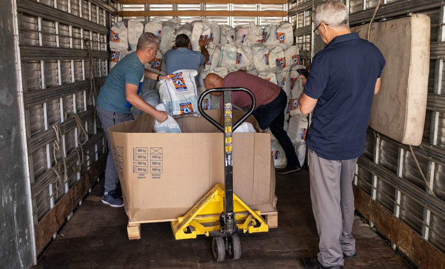 Após chuvas, Defesa Civil estadual envia material para apoio a Morretes e Antonina