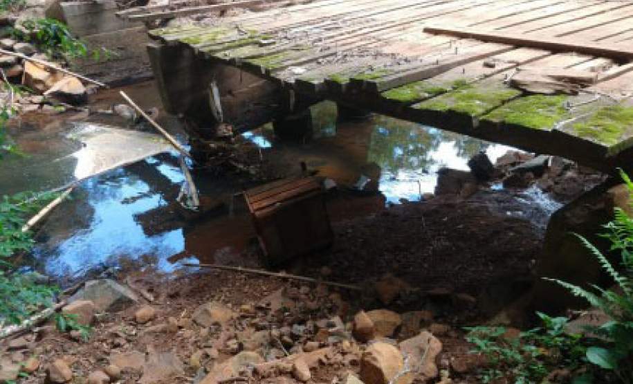 Com orientação e auxílio da Defesa Civil Estadual, Dois Vizinhos reconstrói seis pontes