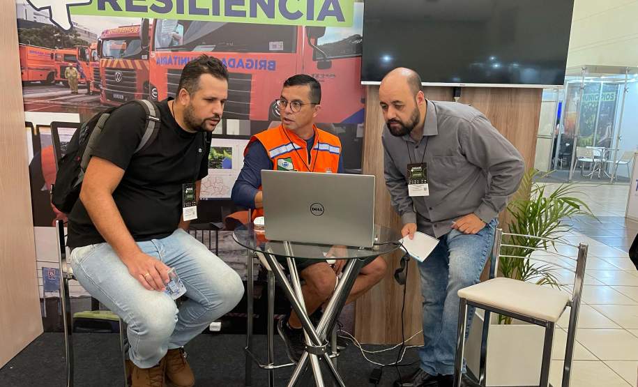 Defesa Civil prepara coordenadores municipais para enfrentar desastres no Paraná