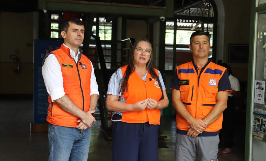 Defesa Civil deve mandar R$ 6 milhões a quatro cidades do Litoral para obras pós-chuvas