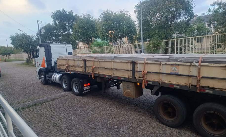 Após tempestade, Defesa Civil Estadual vai enviar 4 mil telhas para Balsa Nova