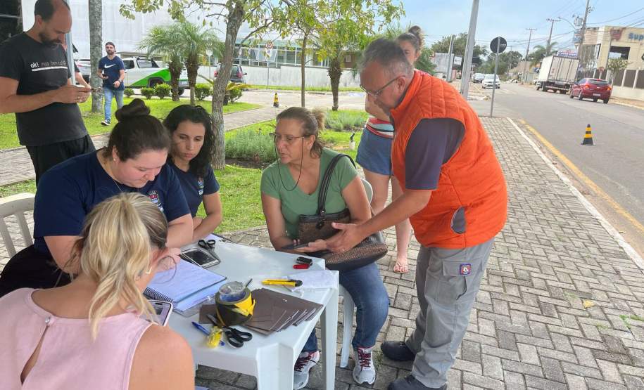 Após tempestade, Defesa Civil Estadual vai enviar 4 mil telhas para Balsa Nova