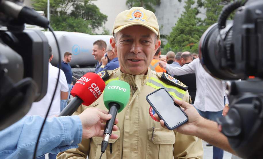 Resposta rápida: Estado entrega equipamentos a 100 municípios para combate a incêndios