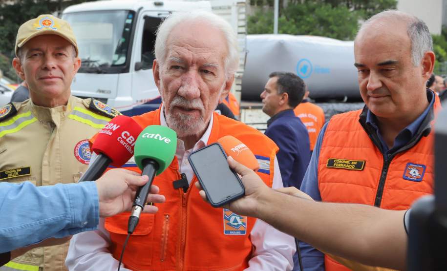 Resposta rápida: Estado entrega equipamentos a 100 municípios para combate a incêndios