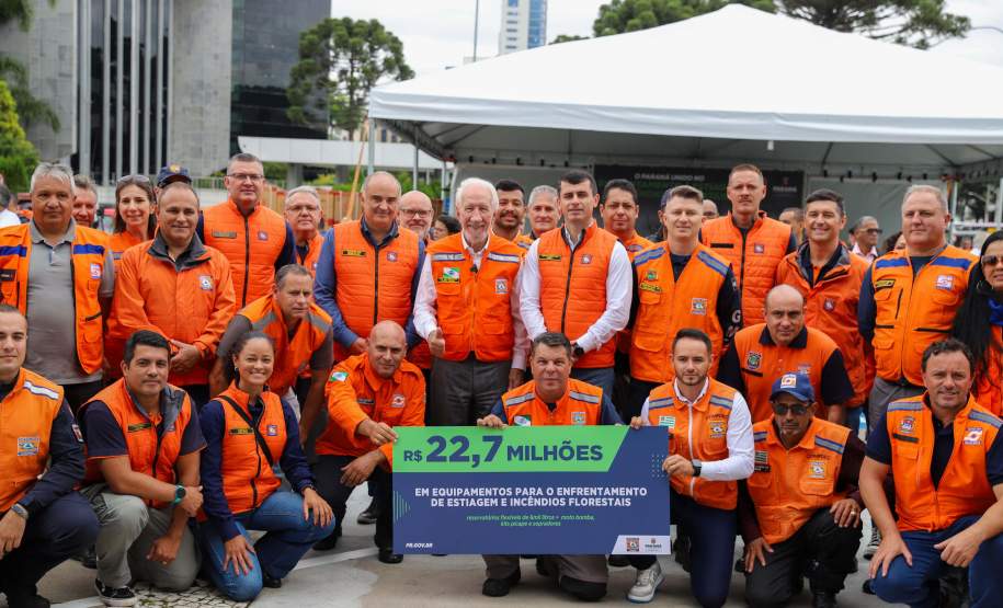 Resposta rápida: Estado entrega equipamentos a 100 municípios para combate a incêndios