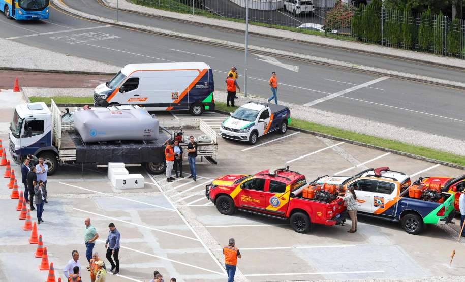 Resposta rápida: Estado entrega equipamentos a 100 municípios para combate a incêndios