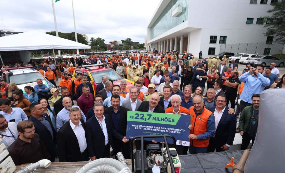 Resposta rápida: Estado entrega equipamentos a 100 municípios para combate a incêndios