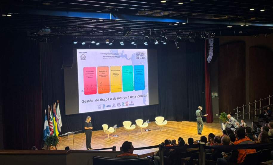 Congresso no Paraná fortalece políticas de redução de riscos de desastres na América Latina