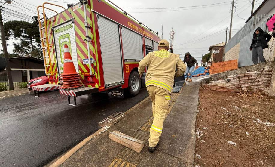Granizo em Castro: com 600 casas danificadas, Estado auxilia município com ações emergenciais
