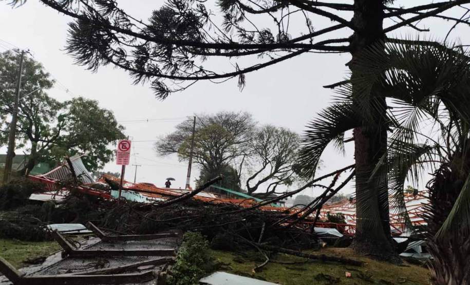 Defesa Civil atende municípios atingidos pelos temporais; ventos chegaram a 121 km/h