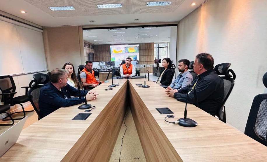 Alertas e prevenção: meteorologista do Simepar integra equipe da Defesa Civil