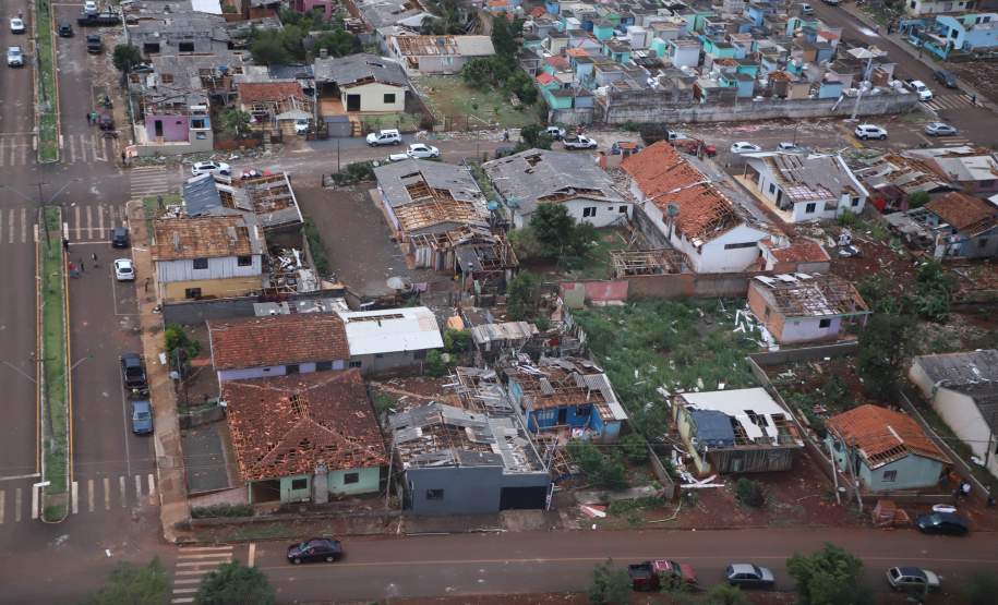 Estado propõe lei com auxílio de R$ 50 mil por família para agilizar ajuda a cidades atingidas por tornado
