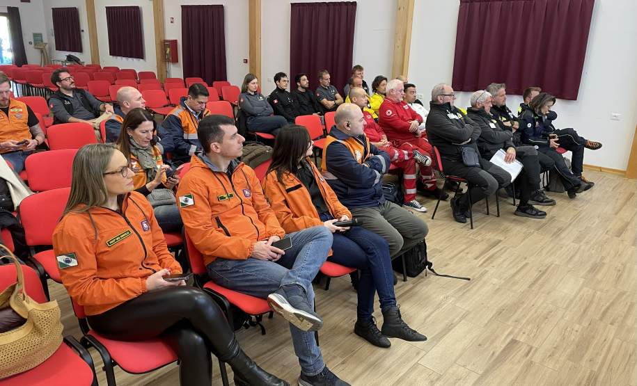 Riscos e repostas a desastres: Defesa Civil do Paraná participa de visita técnica à Itália