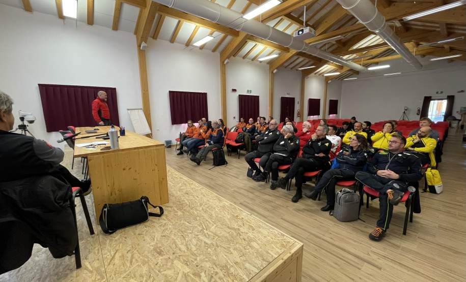 Riscos e repostas a desastres: Defesa Civil do Paraná participa de visita técnica à Itália