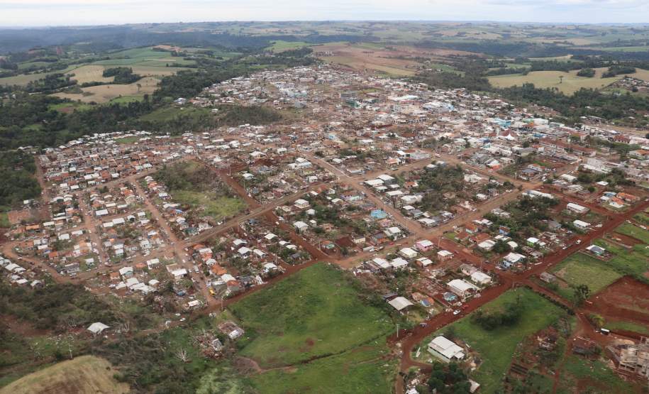 Resposta rápida da Defesa Civil do Paraná em Rio Bonito do Sul apresenta resultados e serviços essenciais foram 100% restabelecidos