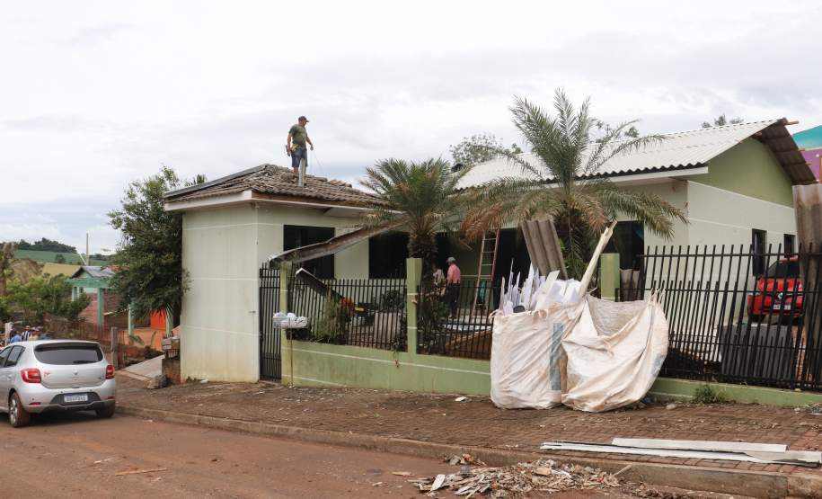 Resposta rápida da Defesa Civil do Paraná em Rio Bonito do Sul apresenta resultados e serviços essenciais foram 100% restabelecidos