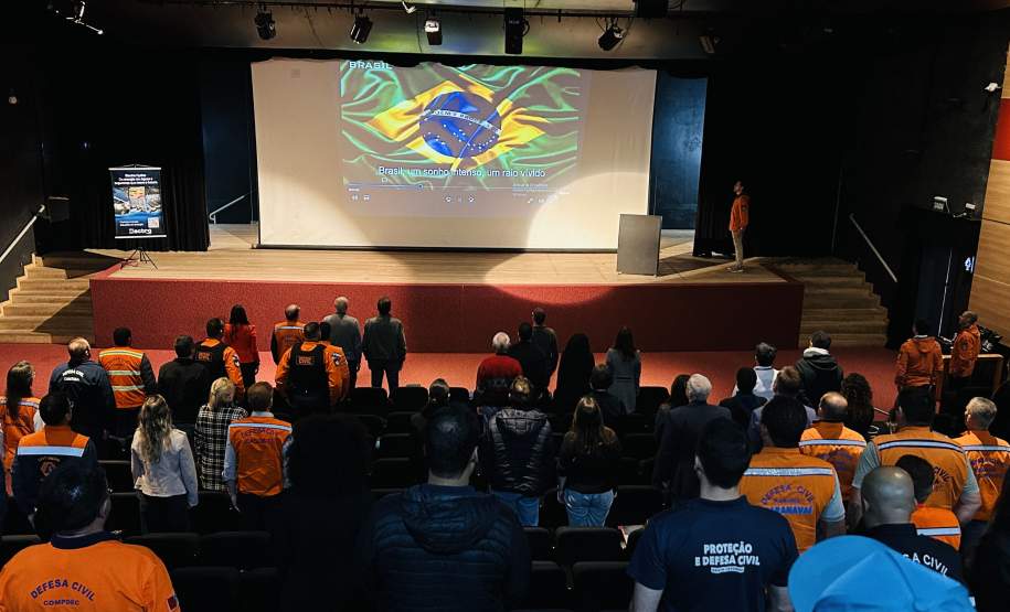 Seminário da Defesa Civil amplia discussões sobre segurança de barragens no Paraná