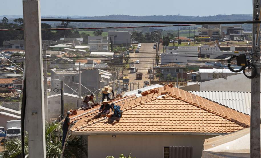 Cobertura das casas danificadas deve ser concluída neste fim de semana em Rio Bonito do Iguaçu