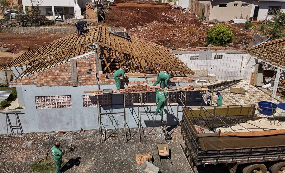Cartão Reconstrução: como será o apoio do Estado aos atingidos pelo tornado em Rio Bonito do Iguaçu