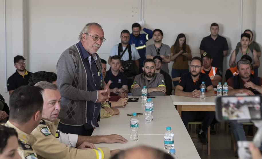 Governo do Estado alinha novas ações para a reconstrução de Rio Bonito do Iguaçu