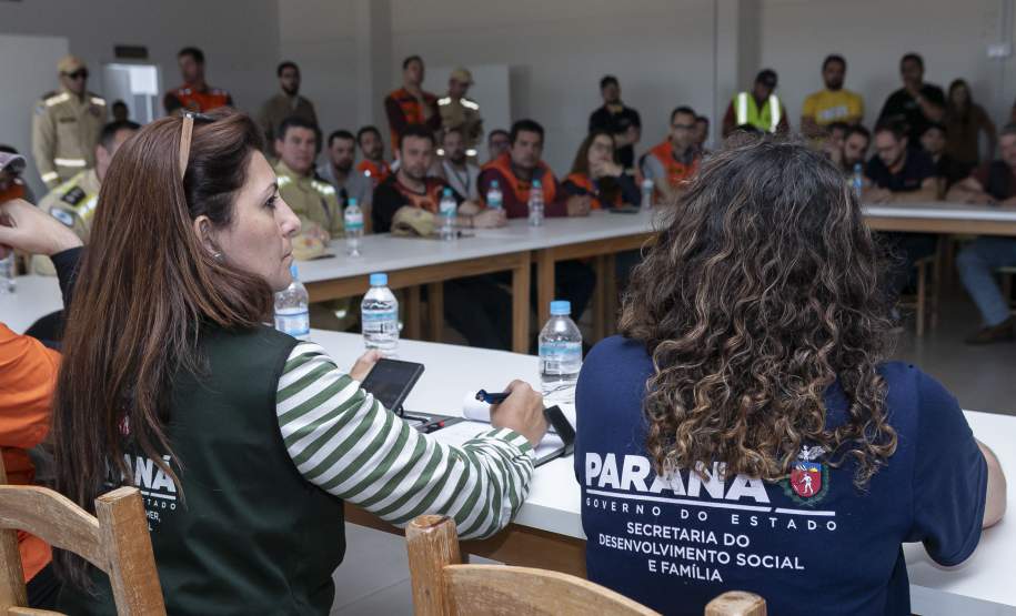 Governo do Estado alinha novas ações para a reconstrução de Rio Bonito do Iguaçu