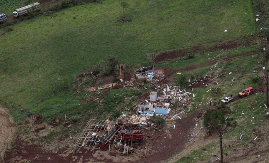 Hospitais de toda a região recebem vítimas do tornado; Defesa Civil orienta sobre doações