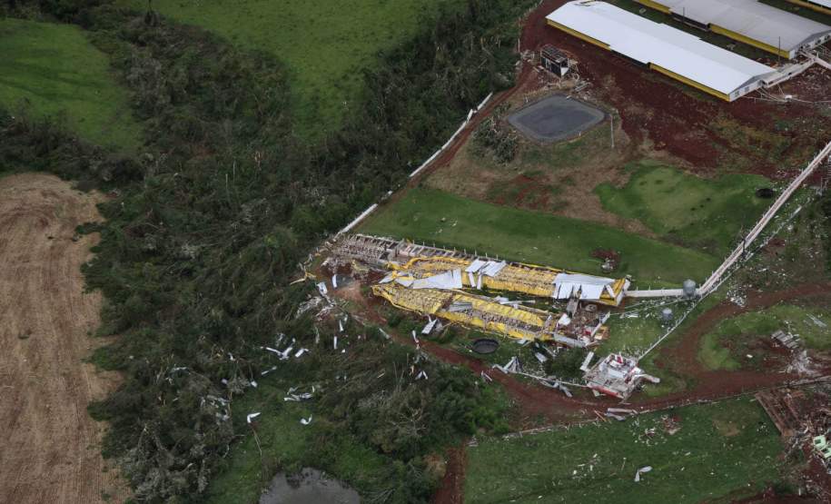 Hospitais de toda a região recebem vítimas do tornado; Defesa Civil orienta sobre doações