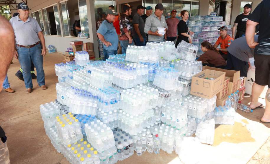 Com mais de mil desalojados e desabrigados, governo e municípios preparam abrigos
