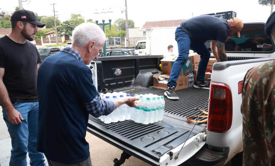 Com mais de mil desalojados e desabrigados, governo e municípios preparam abrigos