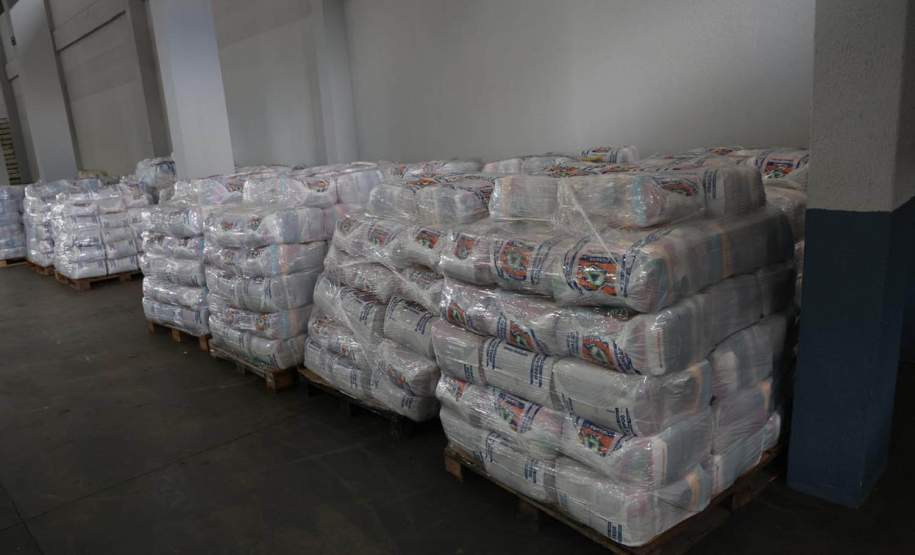 Com mais de mil desalojados e desabrigados, governo e municípios preparam abrigos