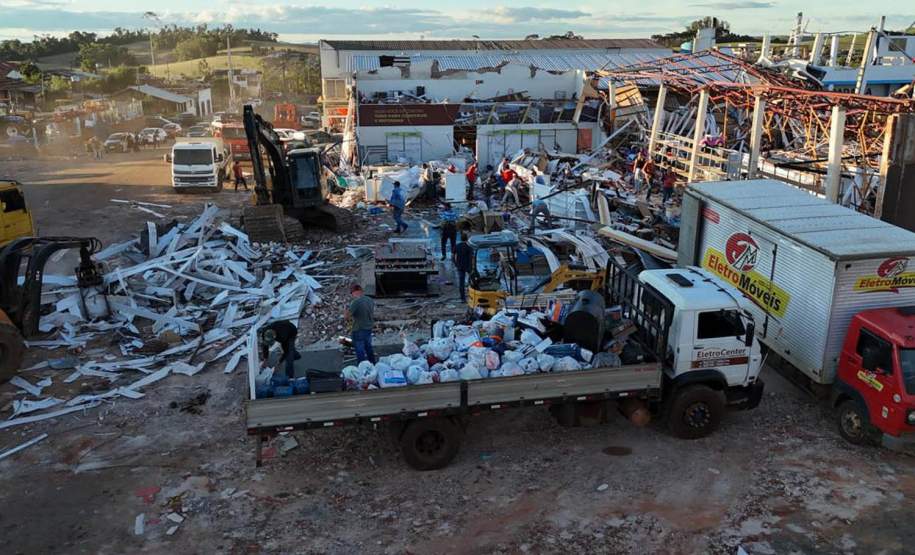 Estado vai liberar R$ 50 milhões de Fundo de Calamidade para reconstrução de Rio Bonito do Iguaçu