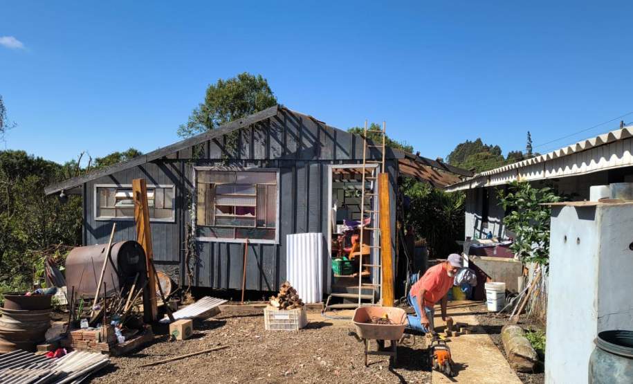 Defesa Civil do Paraná atua em 33 municípios para reparar danos causados pelos vendavais