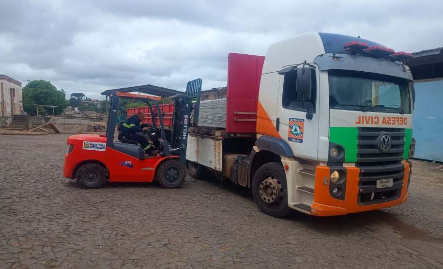Com envio das primeiras 2.600 telhas, Estado amplia apoio a Ponta Grossa após granizo