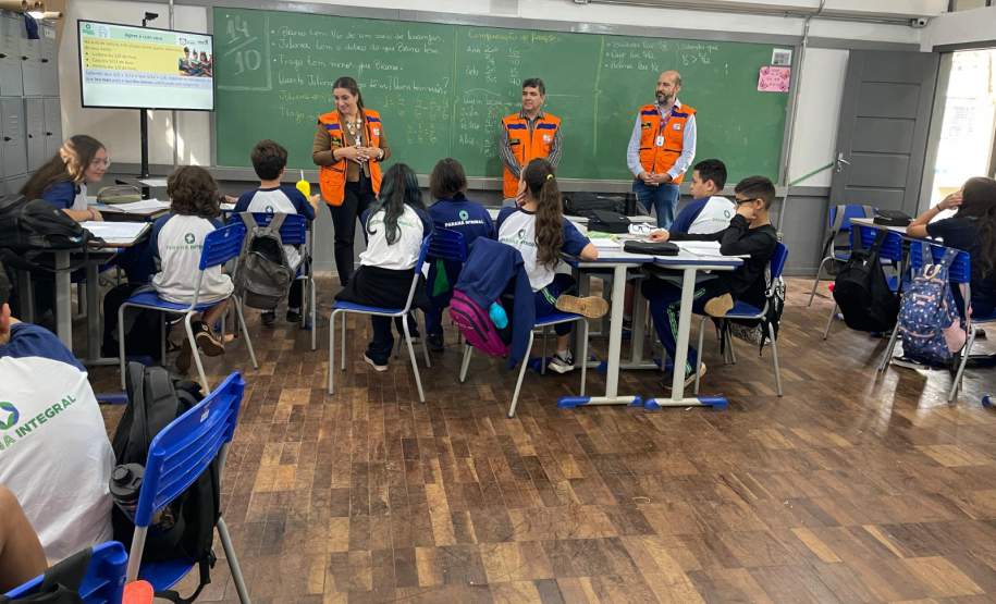Estado lança guia prático com orientações às escolas em preparação para o El Niño