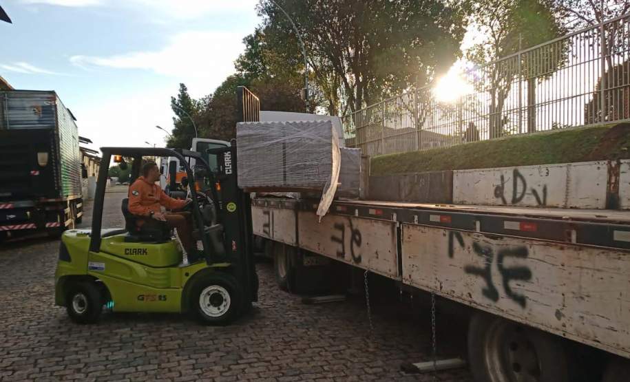 Defesa Civil Estadual envia 2,6 mil telhas para municípios atingidos pela chuva